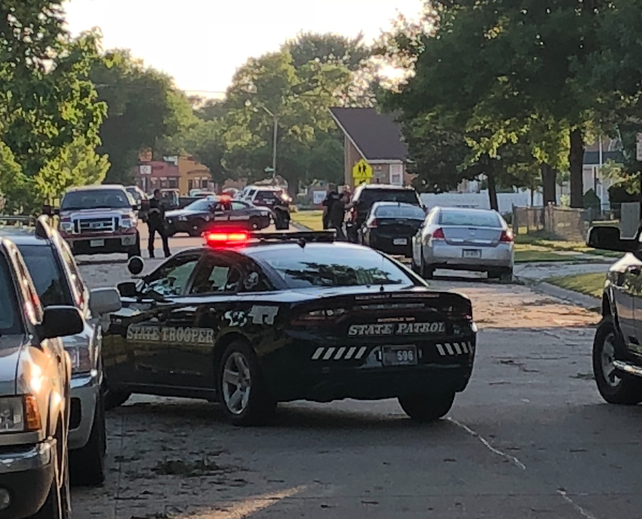 Reports Officer Shot in Columbus Sandhills Express