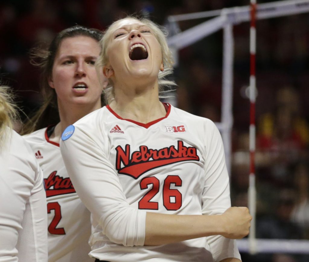 With Mikaela Foecke leading the way, Huskers clinch fourth straight