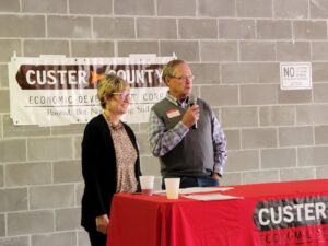Custer Economic Development Presents Awards at Annual Picnic 