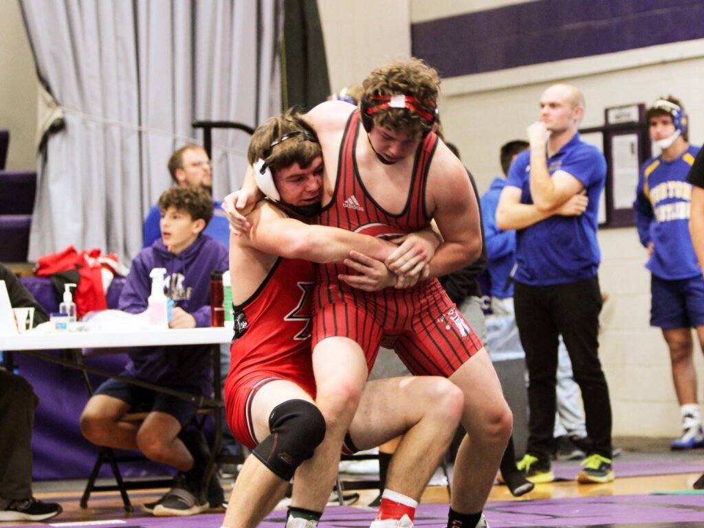 Broken Bow Ties for First at Holdrege Wrestling Invitational