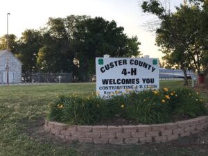 4-H leaders and members receive well deserved awards