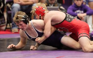 Broken Bow Wins Holdrege Wrestling Invite