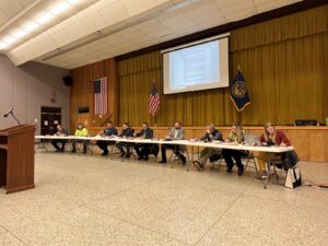 City Council's Teams Up and Ties Up Terms in Year-End Meeting