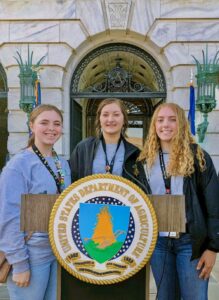 Two Dawson County 4-Hers represent Nebraska at National 4-H Conference