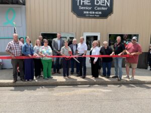 Comstock Den breaks in new kitchen with full house on Friday