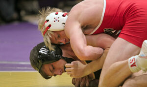 Broken Bow Wins Team Title at Holdrege Wrestling Scramble