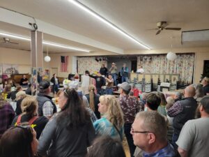Friends and Neighbors Support Selko Family