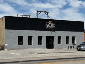 Ollies Coffee & Boutique: Move complete, new home established
