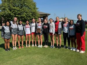 Broken Bow Girls Win Cozad Cross Country Invite