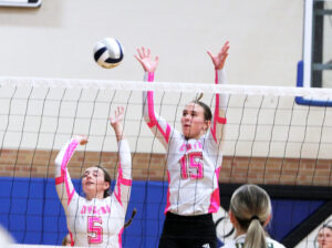 Volleyball Scores 8/31