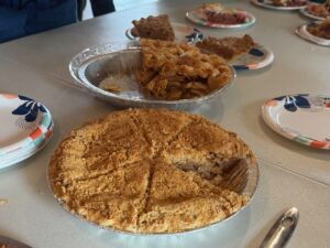Merilee Johnson takes first place in SJNSB pie contest