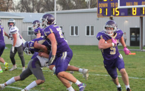 SEM Advances to Six Man Football Championship
