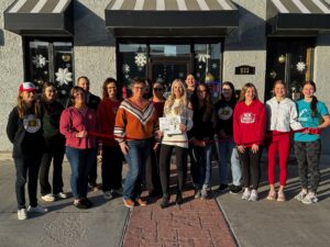 Ollie's Coffee & Boutique recognized with Grow Award from Broken Bow Chamber