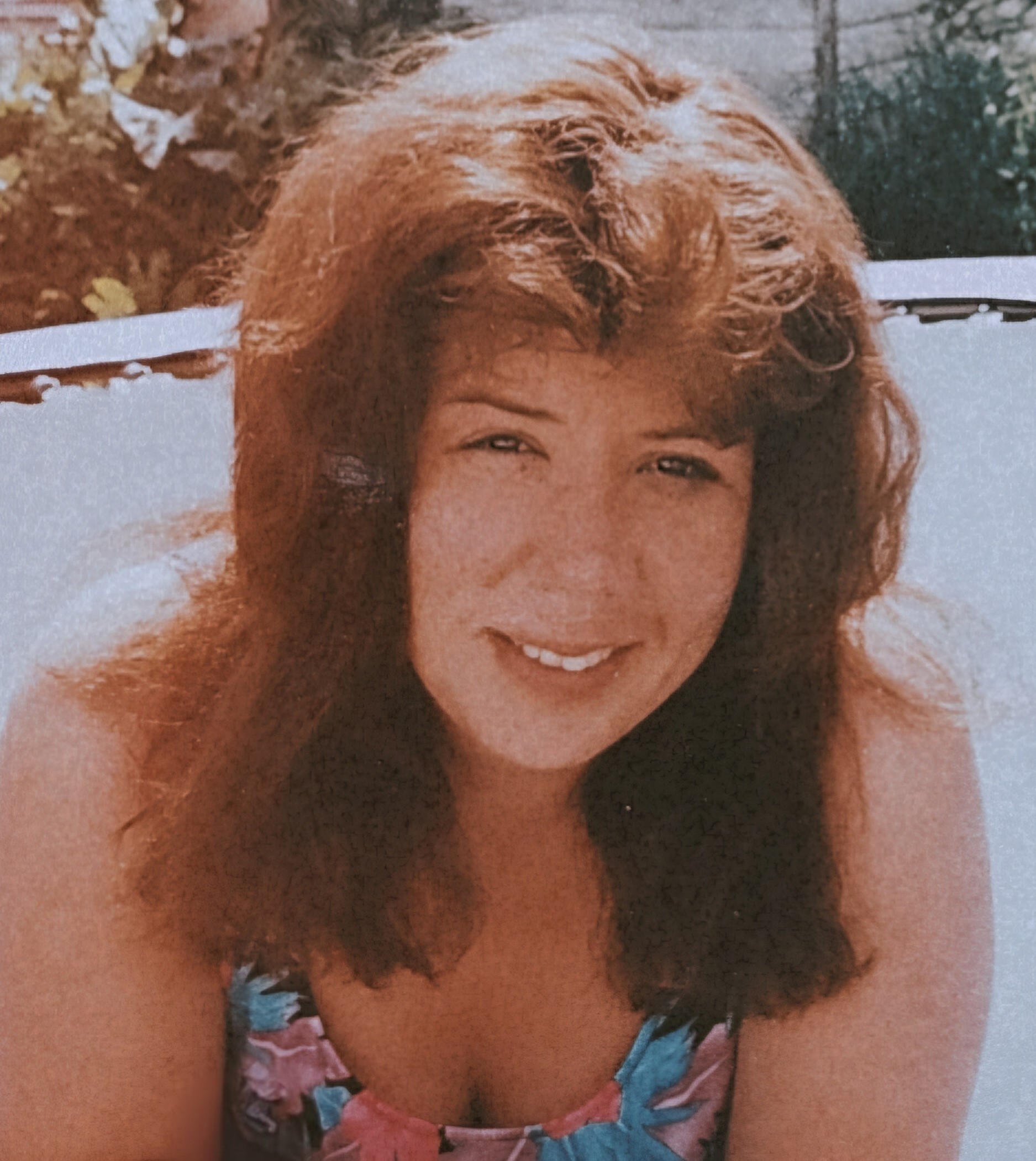 LaLoni Vas, age 62