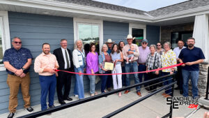 New dental office welcomed to Broken Bow with ribbon cutting