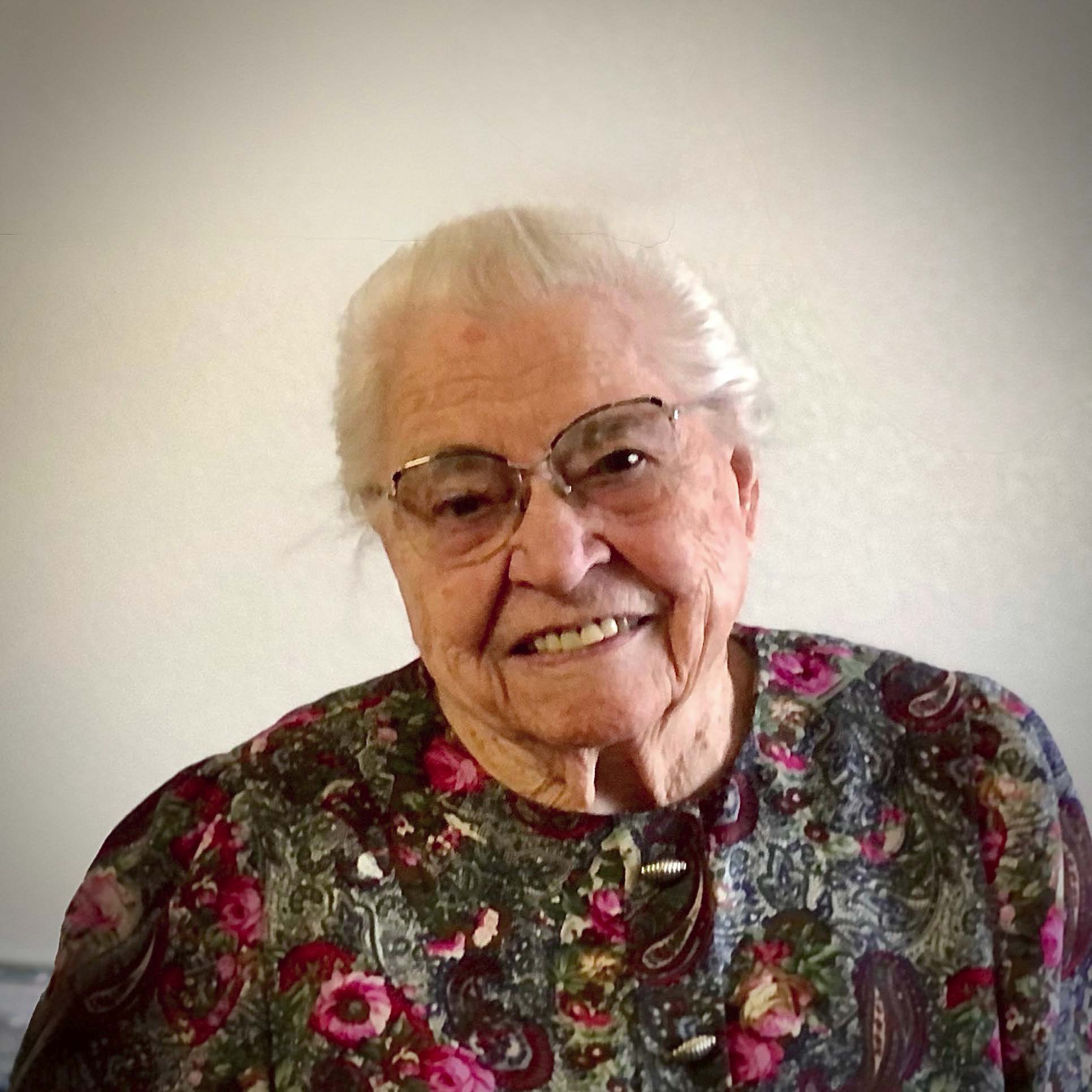  Edna Whaley, age 107