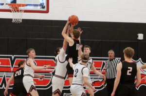 Twin Loup and Sandhills/Thedford Advance to MNAC Boys Championship / Brady and Mullen Advance to Girls Championship
