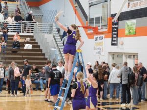 SEM Advances to Girls State Basketball Tournament