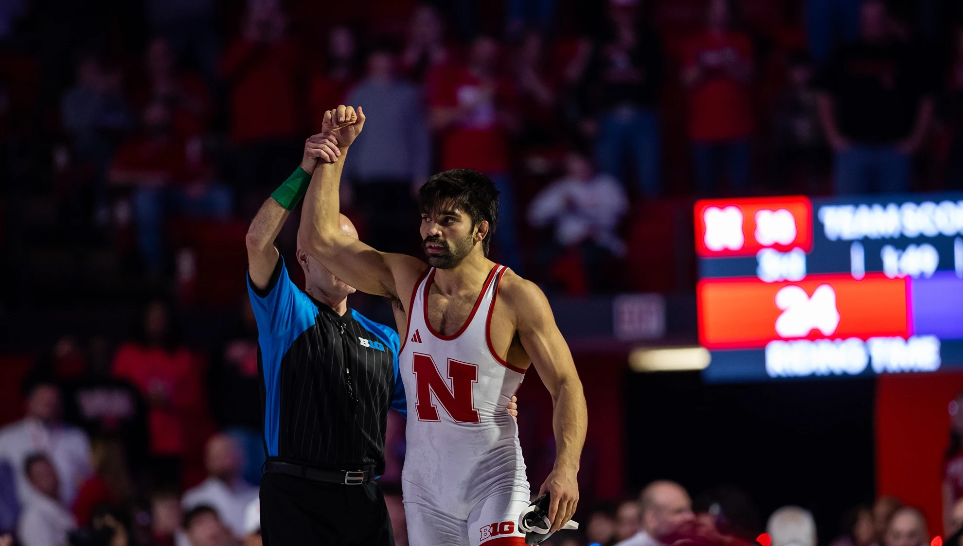 Nebraska Wrestling Shuts Out Northwestern