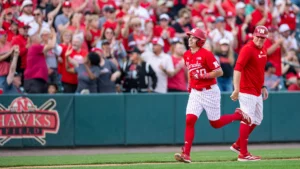 Nebraska Baseball Edges Creighton 5-4