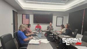Broken Bow School Board Members Discuss Financial Report, Plan for Next School Year at Monday Meeting