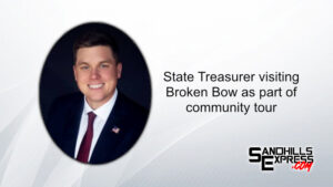 Nebraska State Treasurer visiting Broken Bow